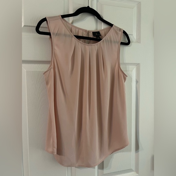 Worthington Elegant Pink Sleeveless Top - Picture 1 of 5